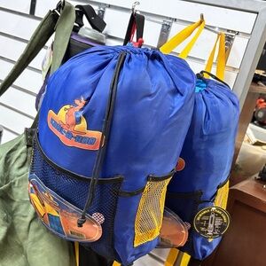 kangaROOS Blue and Yellow Drawstring Backpack sleeping bags, new!